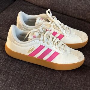 Adidas Women's White and Pink Sneakers with Tan Sole